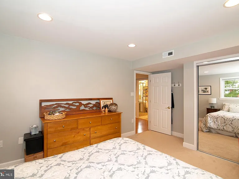 8411 Morey Ln — Photo 64