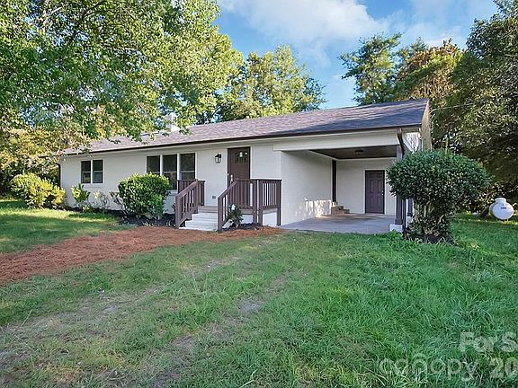 4th image of 238 Davis Rd