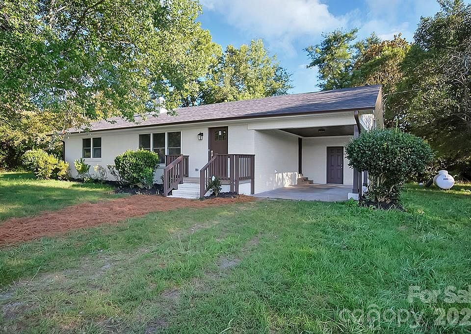 1st image of 238 Davis Rd