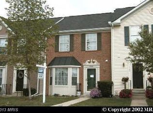 5722 Belcher Farm Dr, Centreville, VA 20120