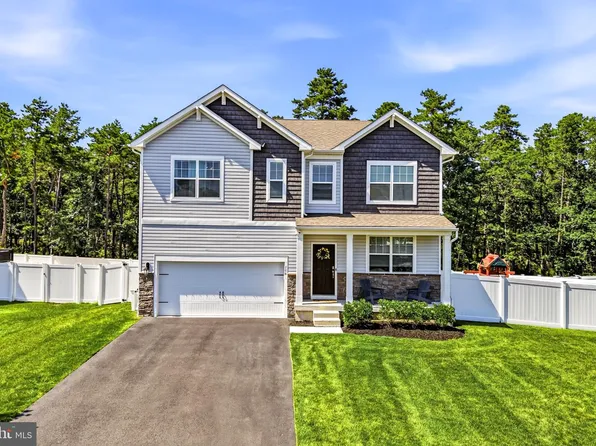106 Windjammer Dr, Barnegat, NJ 08005