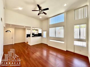 6040 Barton Ave APT 202, Los Angeles, CA 90038