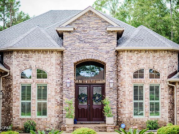 3rd image of 6057 Huntington Creek Cir