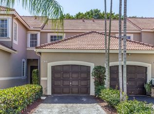 1621 Sorrento Dr, Fort Lauderdale, FL 33326
