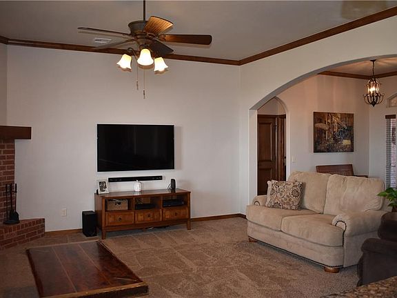 5th image of 3767 N Trail Dr NW