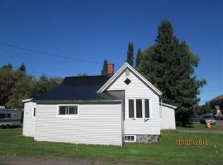 25990 Cedar St, Calumet, MI 49913