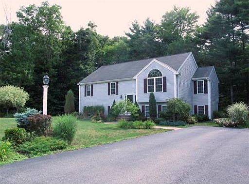 2nd image of 15 Edward Dr