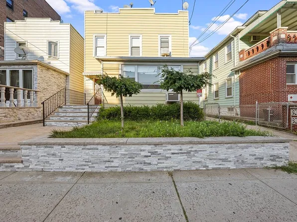 2307 E 13th St, Brooklyn, NY 11229