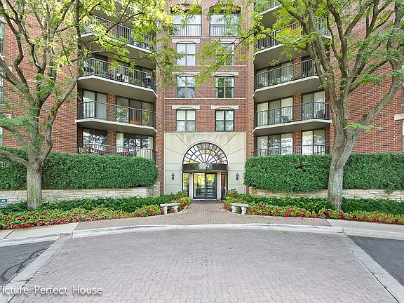 3rd image of 509 Aurora Ave Unit 614