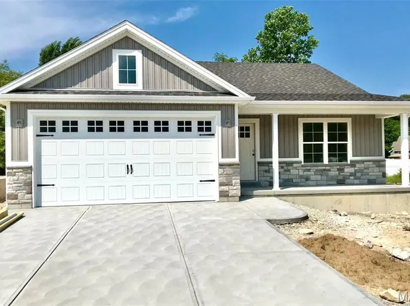 1653 Flagstaff Dr, Festus, MO 63028