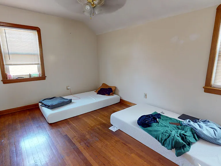 4004 Wellington Ave — Photo 6