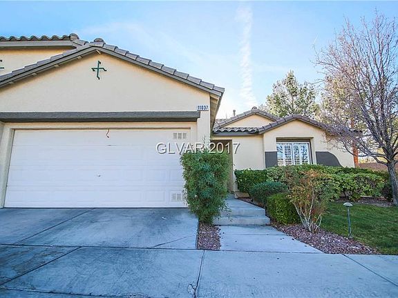 2nd image of 11037 Bandol Pl