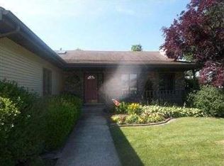 721 Quail Dr, Crown Point, IN 46307