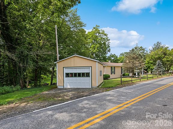 4th image of 1714 Iron Duff Rd