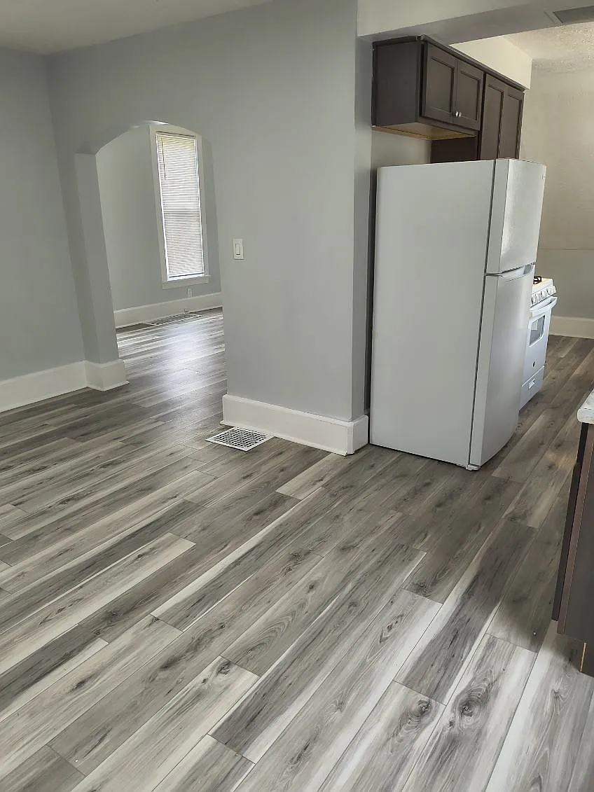2 bed, 1112 sqft, $1,229 — Photo 1
