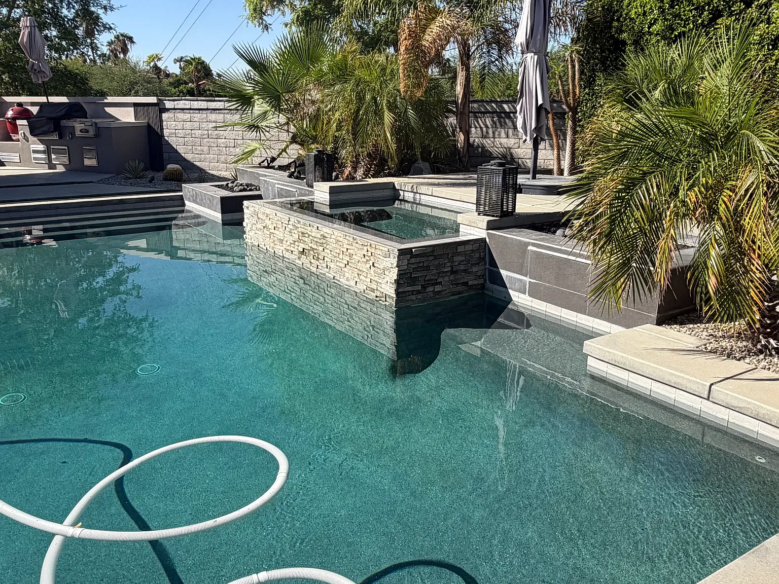 4 bed, 2242 sqft, $7,500 — Photo 4