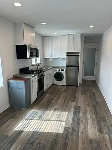 507 Santa Clara Ave #D — Photo 3