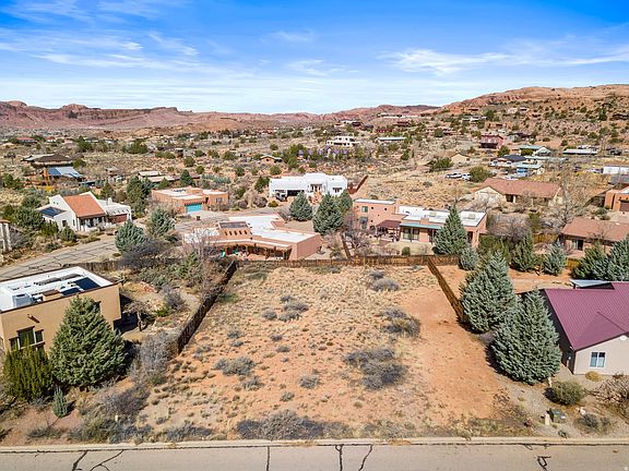 5th image of 2204 S Arena Roja