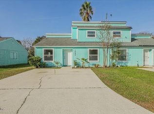 1042 Snug Harbour Ct, Atlantic Beach, FL 32233