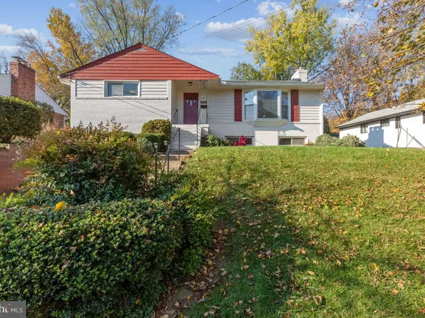 5128 Wickett Ter, Bethesda, MD 20814