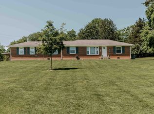 126 Country Club Dr, Hendersonville, TN