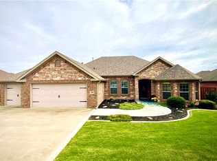 409 SW Barn Valley Rd, Bentonville, AR 72712