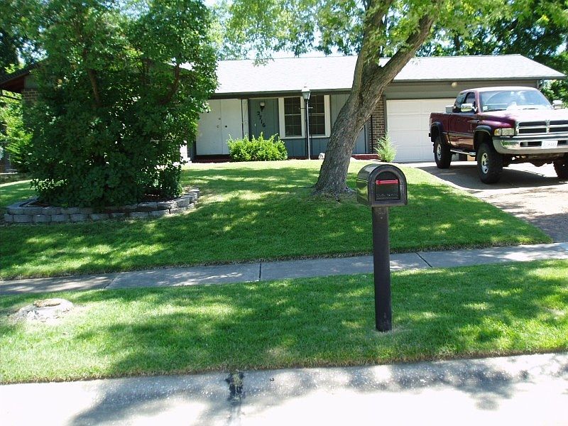 1st image of 2716 Aberdeen Dr
