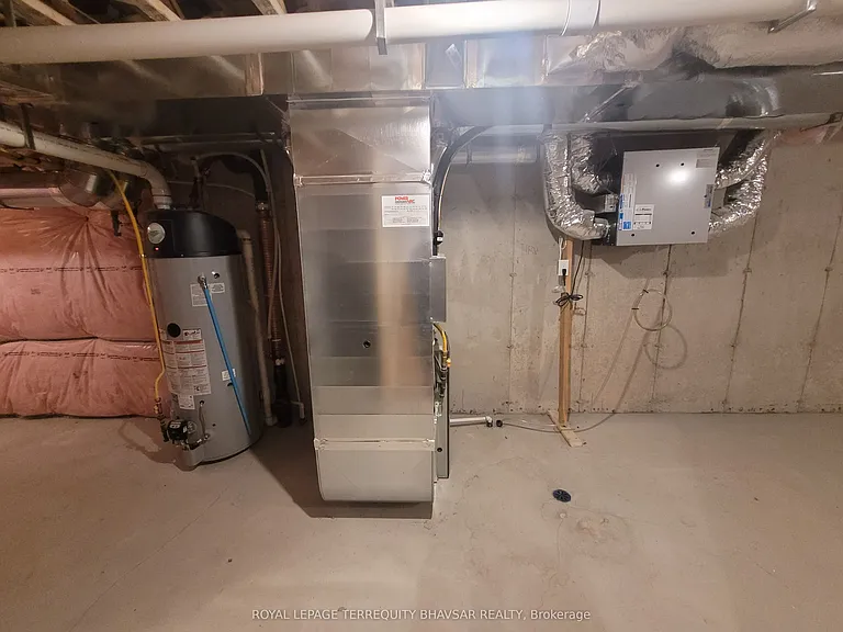 36 Woodedge Cir — Photo 35
