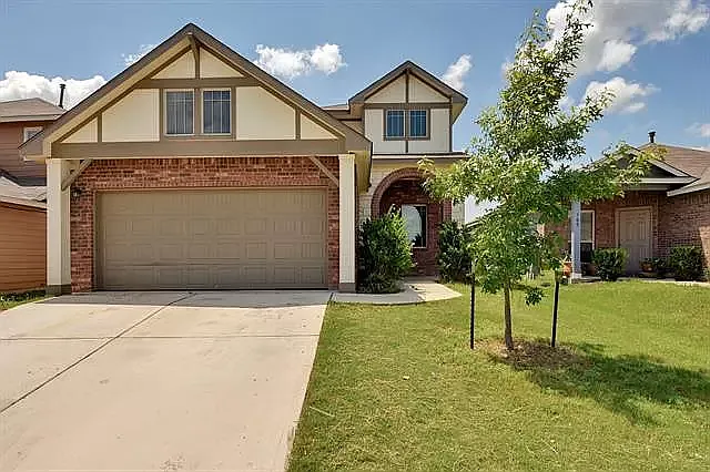 702 Hatton Hill Ln — Photo 1