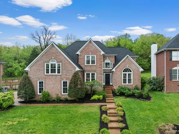 120 Wynbrooke Trce, Hendersonville, TN 37075