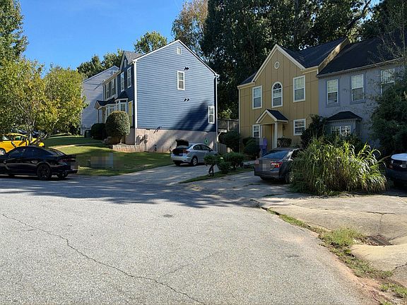 5th image of 1052 Plantation Way NW