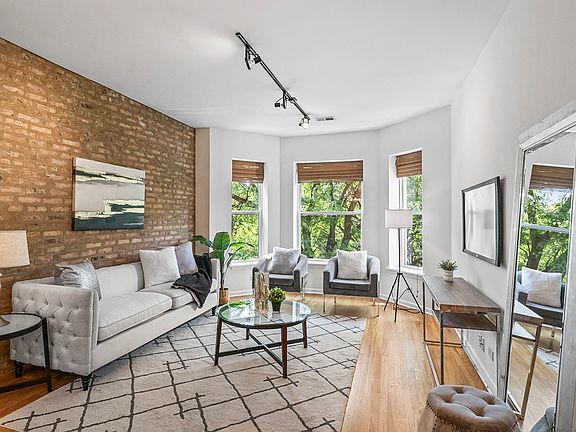 2nd image of 2435 N Kedzie Blvd #3