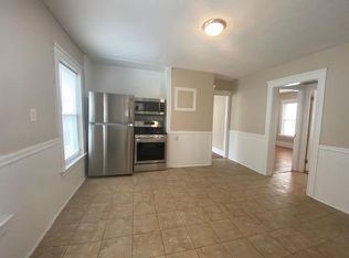 142 Oakland Ave #3, Providence, RI 02908