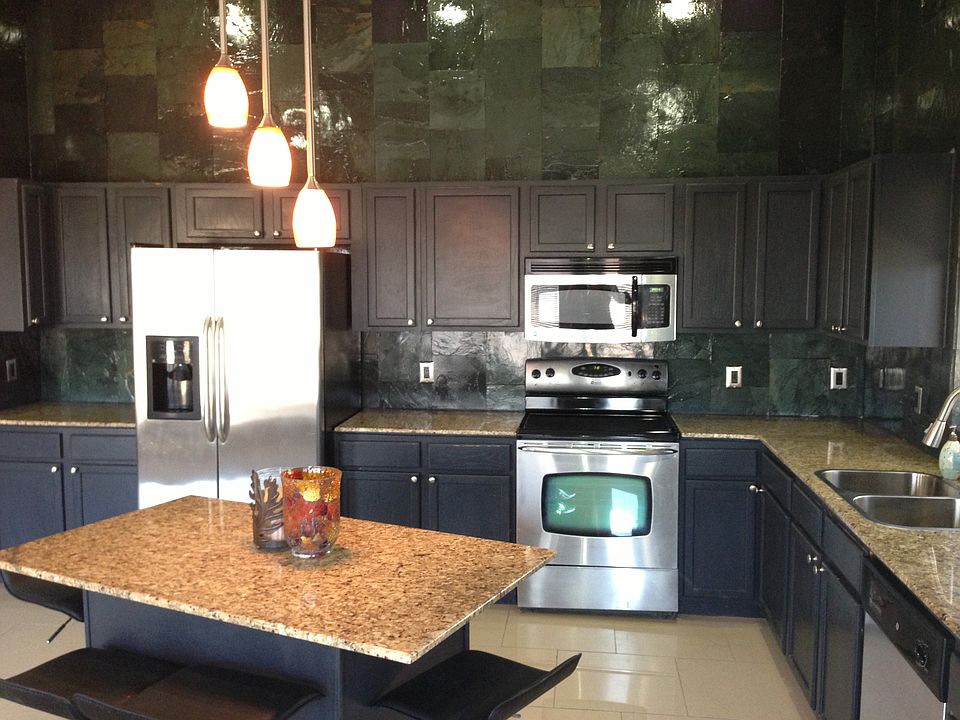 1st image of 17508 E Chestnut Dr