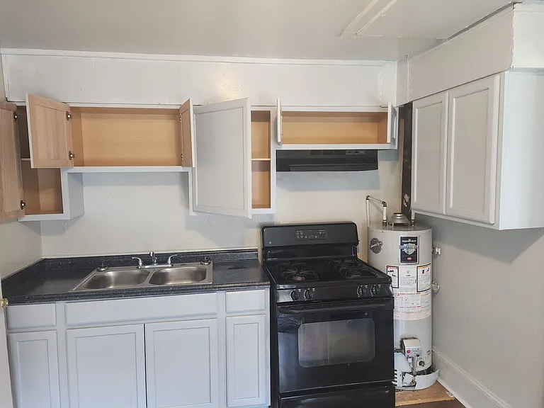 1 bed, 1.0 bath, 600 sqft, $675 — Photo 10