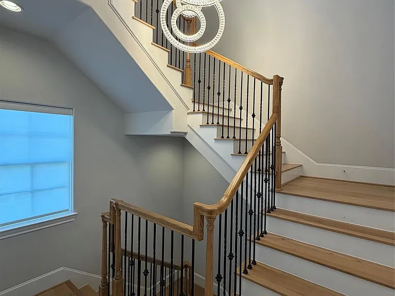 824 Cage St — Photo 26