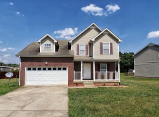 1223 Shorehaven Dr, Clarksville, TN 37042