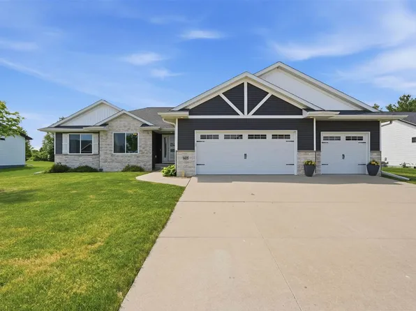 1435 Franklin St, North Liberty, IA 52317