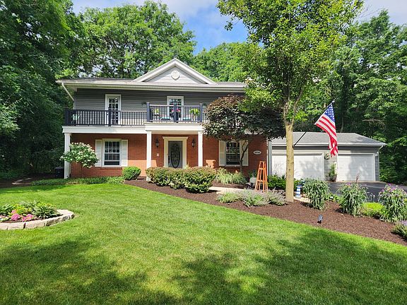2nd image of 20736 Briarwood Ln