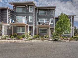 278 29th St, Astoria, OR 97103