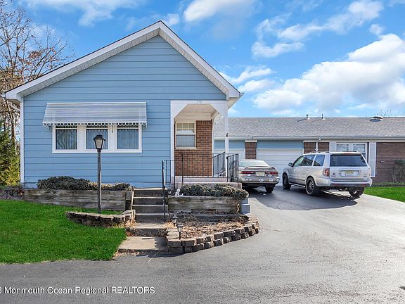 3rd image of 31D Salem Drive #D