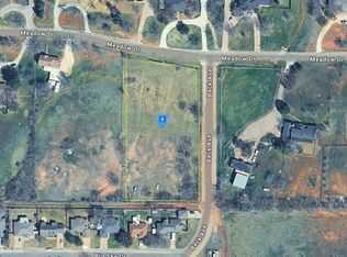 5000 Meadow Dr, Abilene, TX 79606