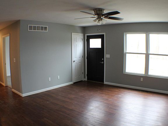 3rd image of 218 Woolery St Lot 2