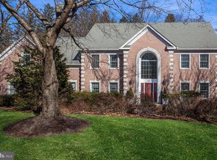 1 Landfall Ln, Princeton, NJ 08540