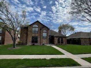 1702 Briargrove Dr, Mesquite, TX 75181