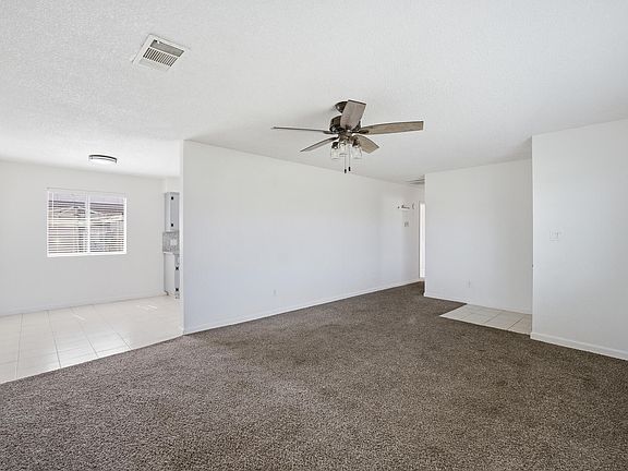5th image of 285 E Jayne Avenue