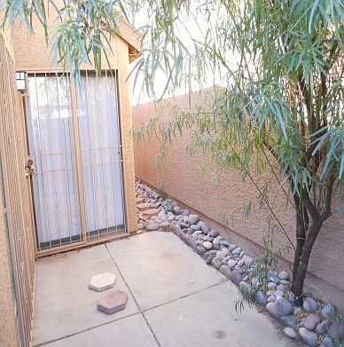 3rd image of 1450 W Calle Platino