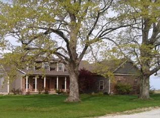 8038 Adam Rd, Weldon, IL 61882