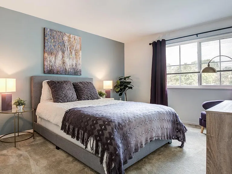 Stoneridge at Mark Center Apartment Homes — Photo 7