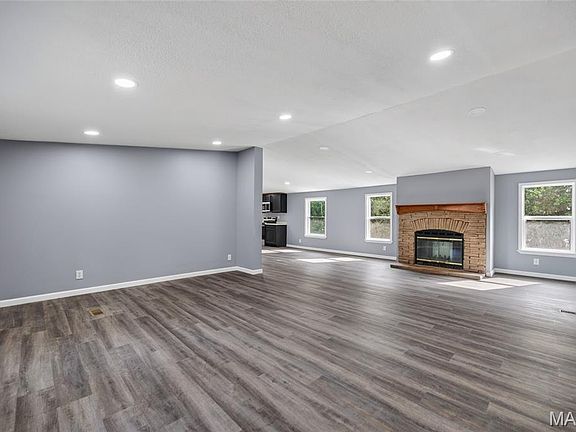 3rd image of 25205 Ranch Dr